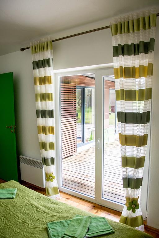 Ramybes Uostas Guest House Svedriske Bagian luar foto