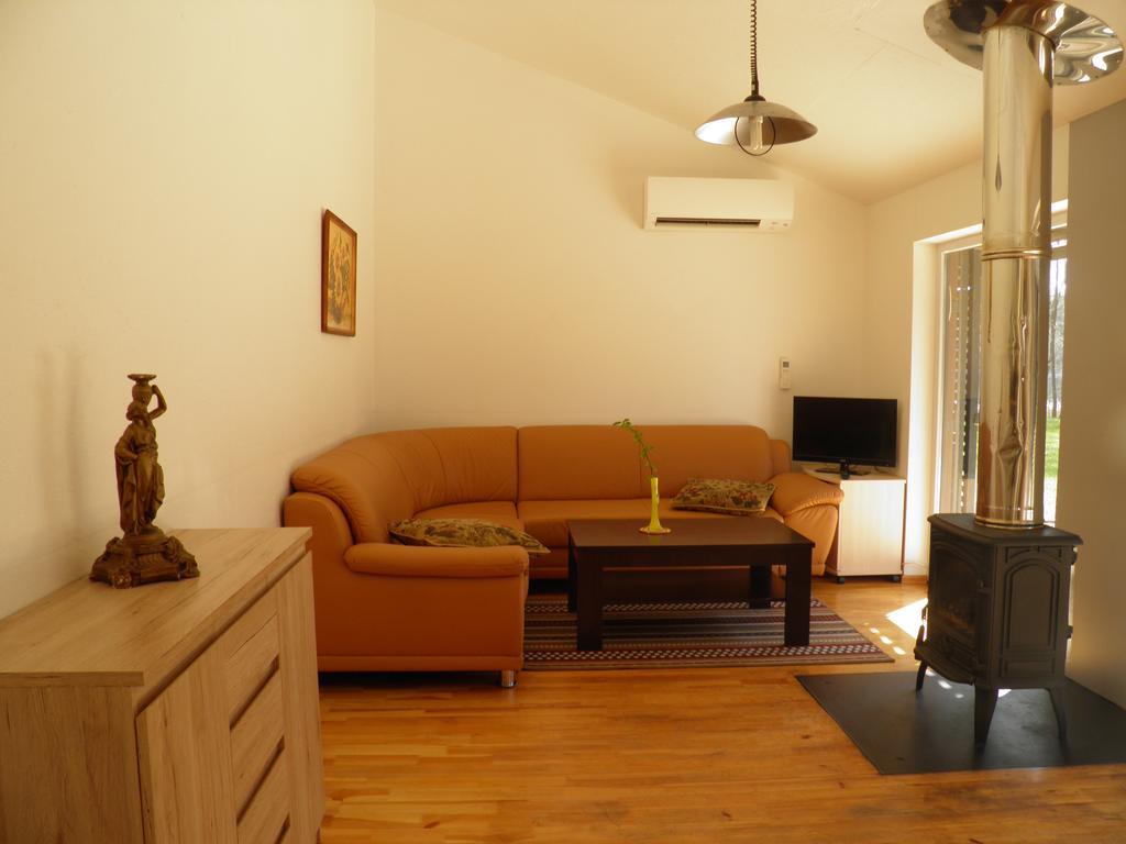 Ramybes Uostas Guest House Svedriske Bagian luar foto
